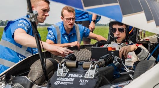 agoria solar team joris ide